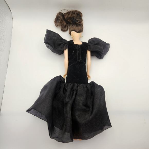 Vintage Barbie Doll 1958/1993? Reproduction Barbie Doll Black Evening Dress - Picture 3 of 7